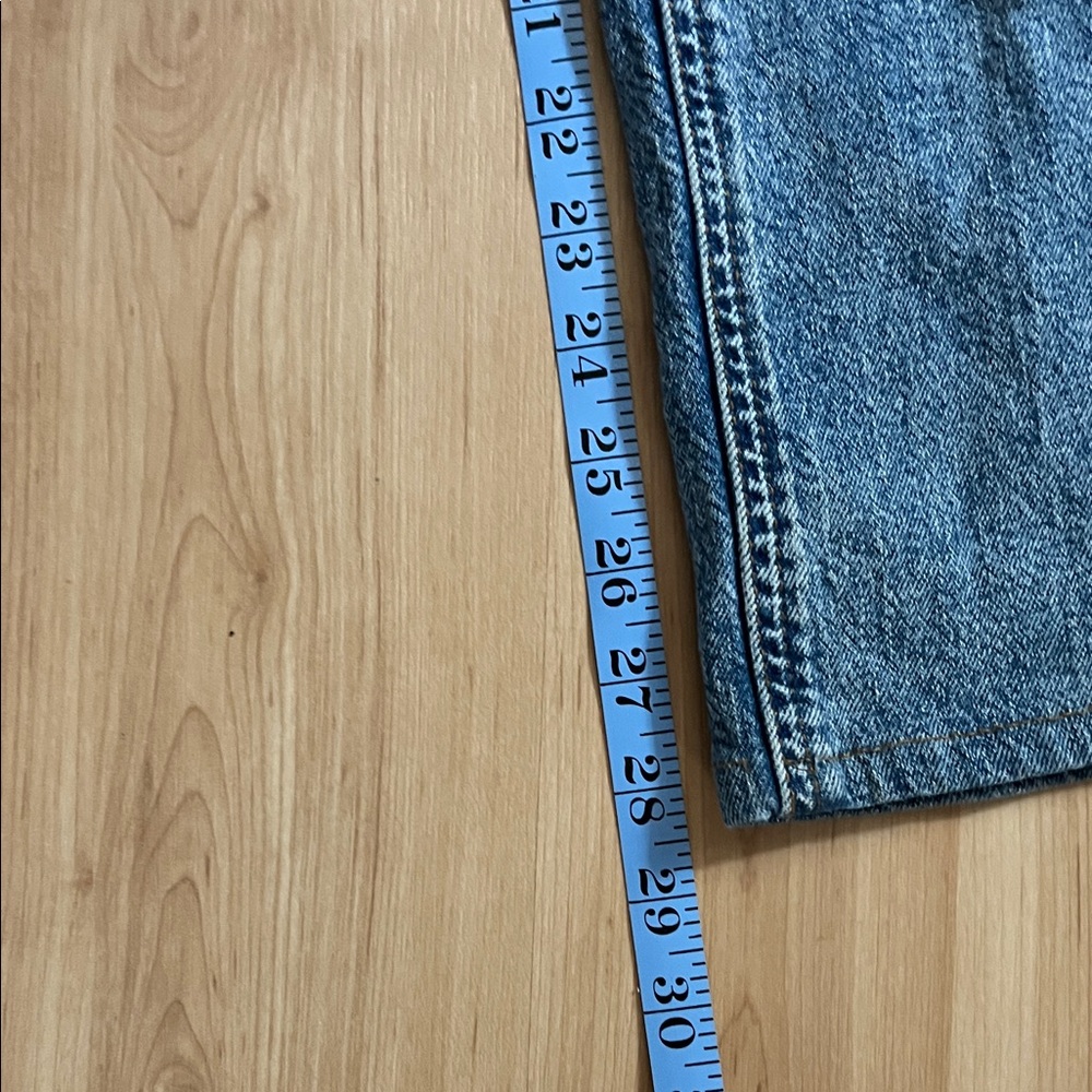 Pilcro Light Blue Jeans - Picture 3 of 5